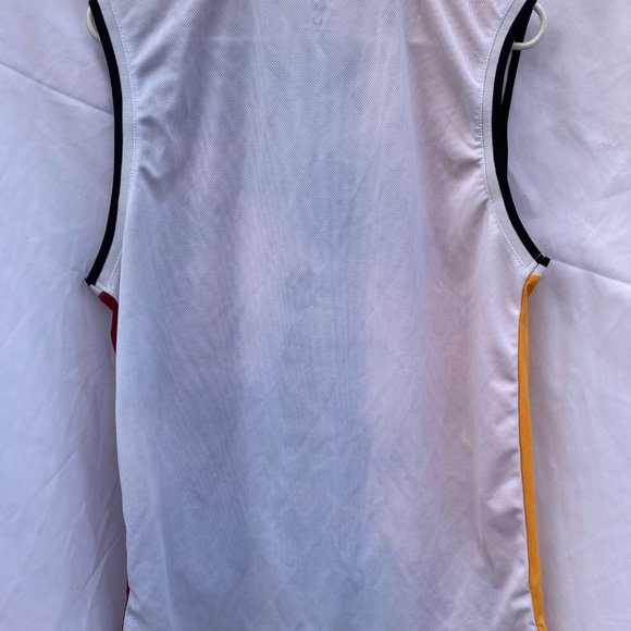 Throwback NBA Licensed Cleveland Cavaliers Jersey Size MEDIUM - Picture 5 of 8